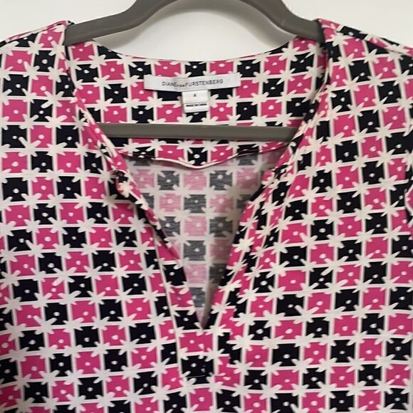 Diane Von Furstenberg Long Sleeve Dress - Picture 2 of 6